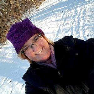 Meet your Posher, Denise